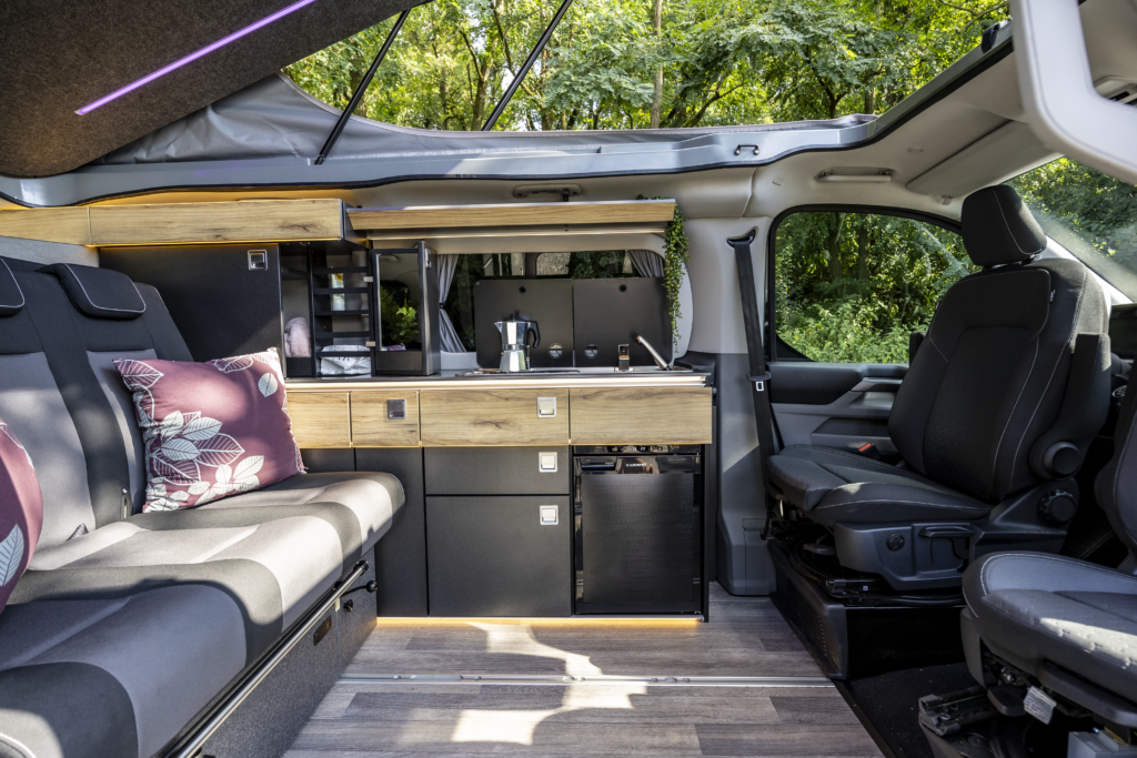 Ford V 710 28 scaled Ford V 710 28 scaled