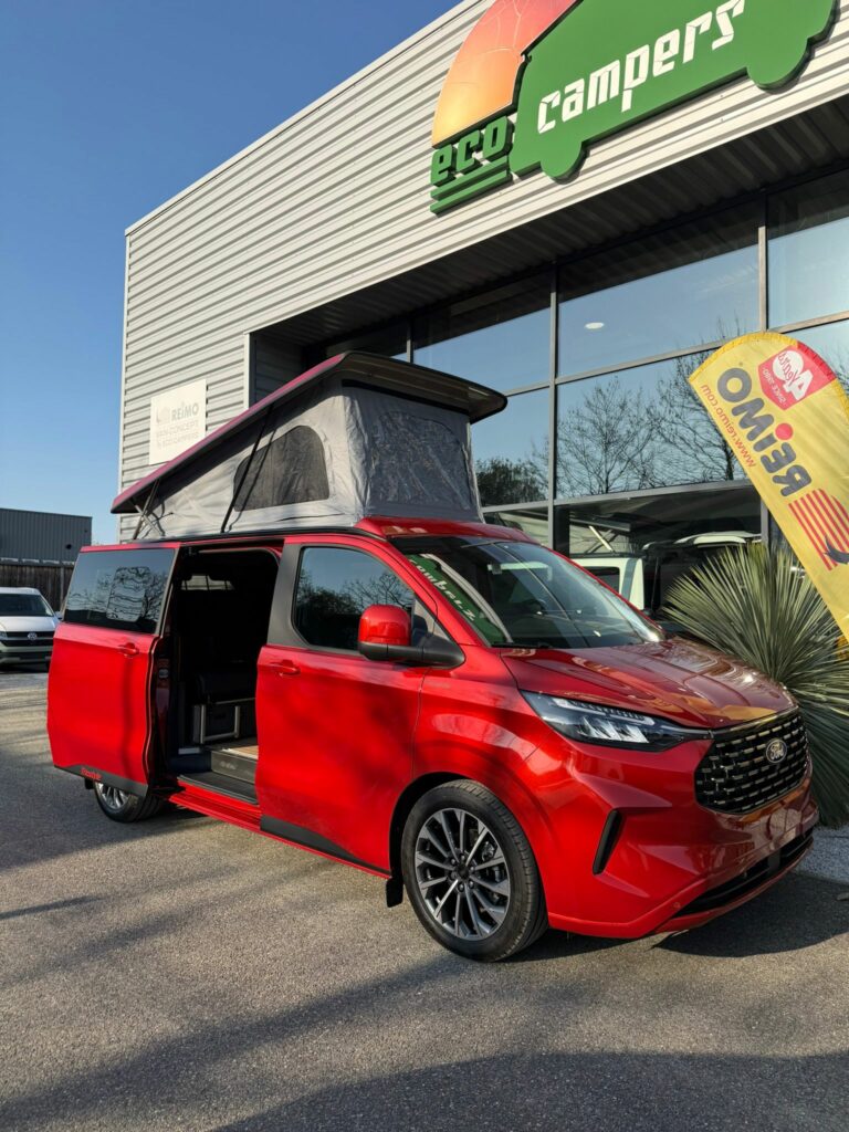 Ford Triostyle finition Confort 170 ch 4×4 BVA8 Rouge Artisan — FP231