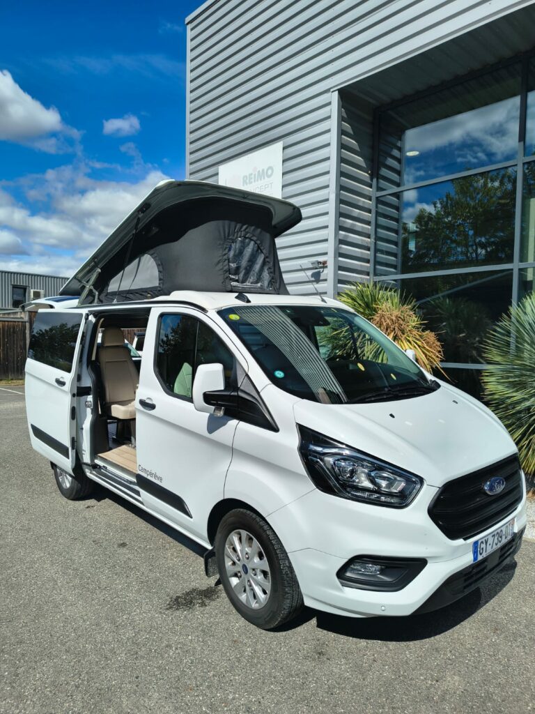 Campérêve Capcoast 130 cv — aménagement type Westfalia